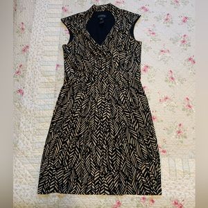 Nice work dress. Flattering.